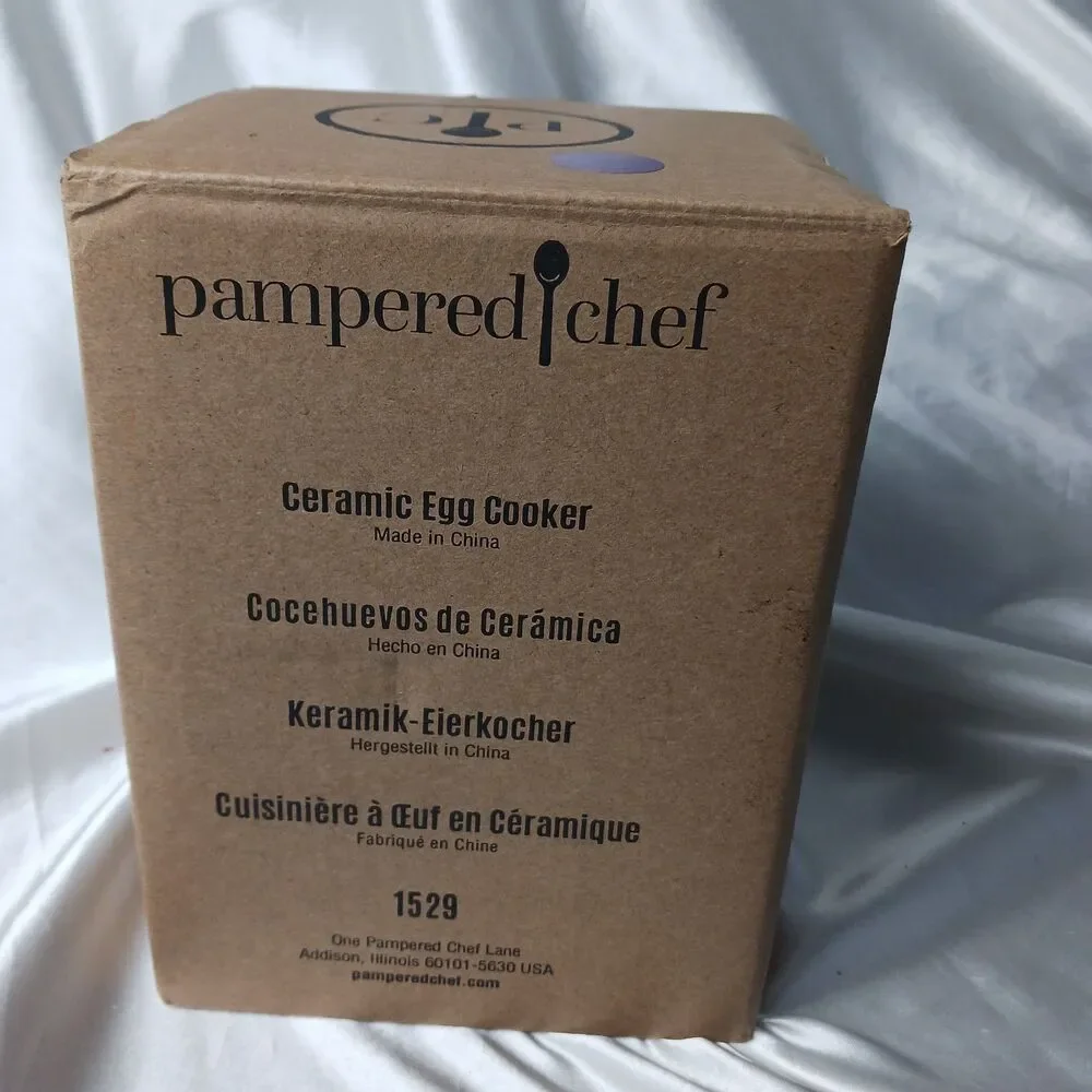 PAMPERED CHEF CERAMIC EGG COOKER